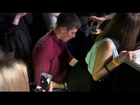 ❤️ Verus sexus in nightclub Russian. XVIII annos Russian puella in ano ac debent futui in nightclub ad nos la.analizatorkrovi.ru
